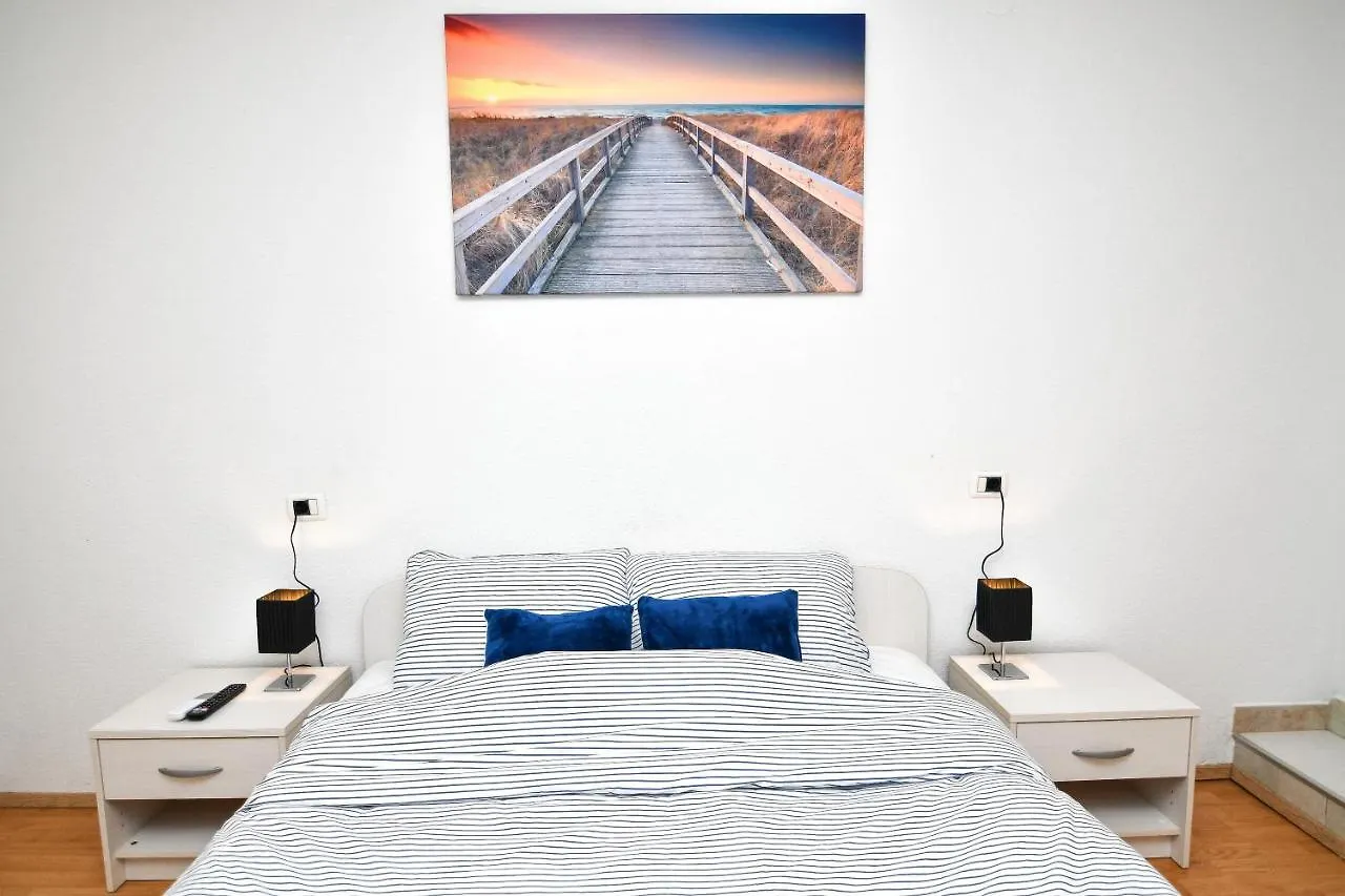 Studio Apartment Fažana Kroatien
